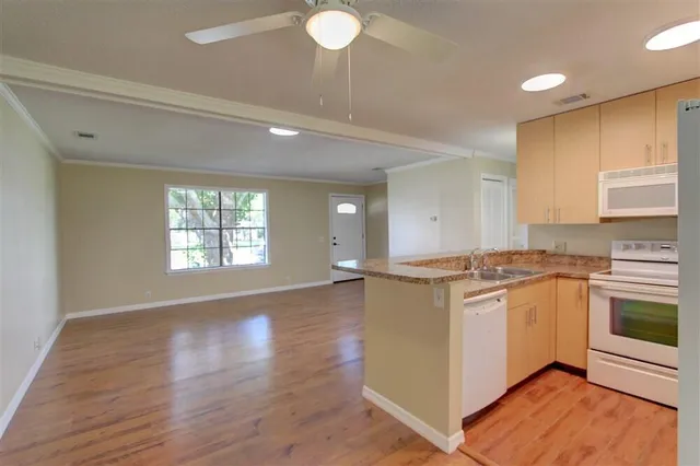 $1,600 | 6525 West Baker Circle, Cocoa, FL 32927