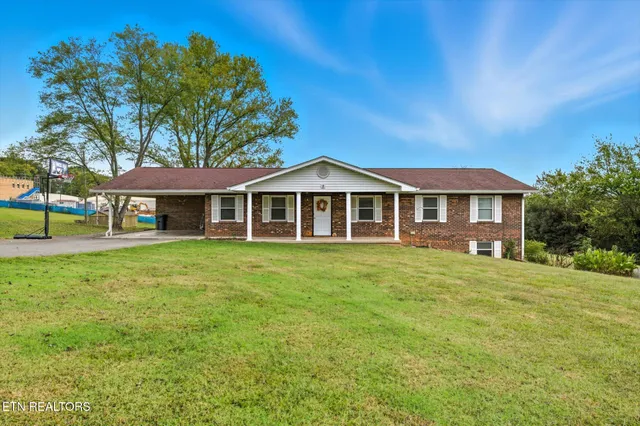 $310,000 | 1429 Grove Street, Loudon, TN 37774
