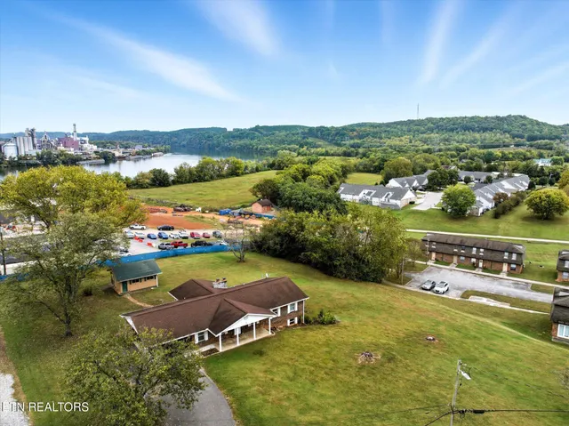 $310,000 | 1429 Grove Street, Loudon, TN 37774