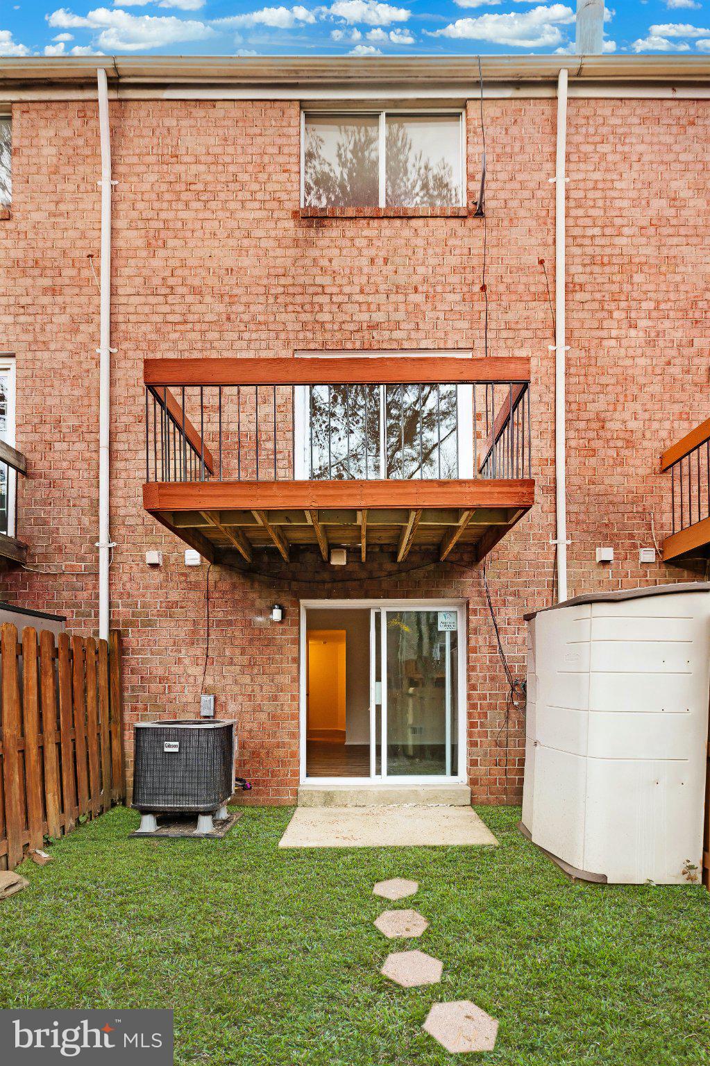 9752 Early Spring Way Columbia, MD 21046 - Photo 19 of 24 Gallery Image 19