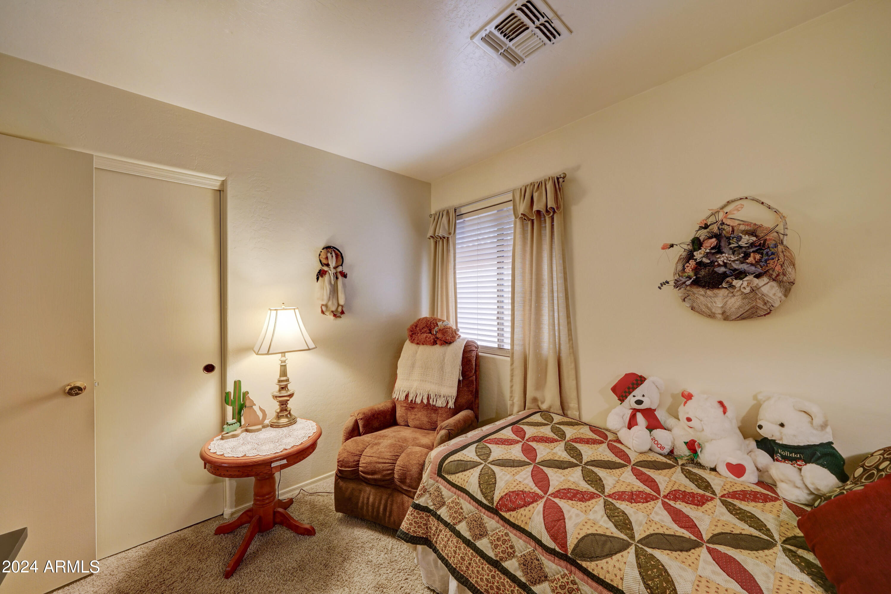 3826 South Bowman Road Apache Junction, AZ 85119 - Photo 19 of 29 3826 S Bowman-18
