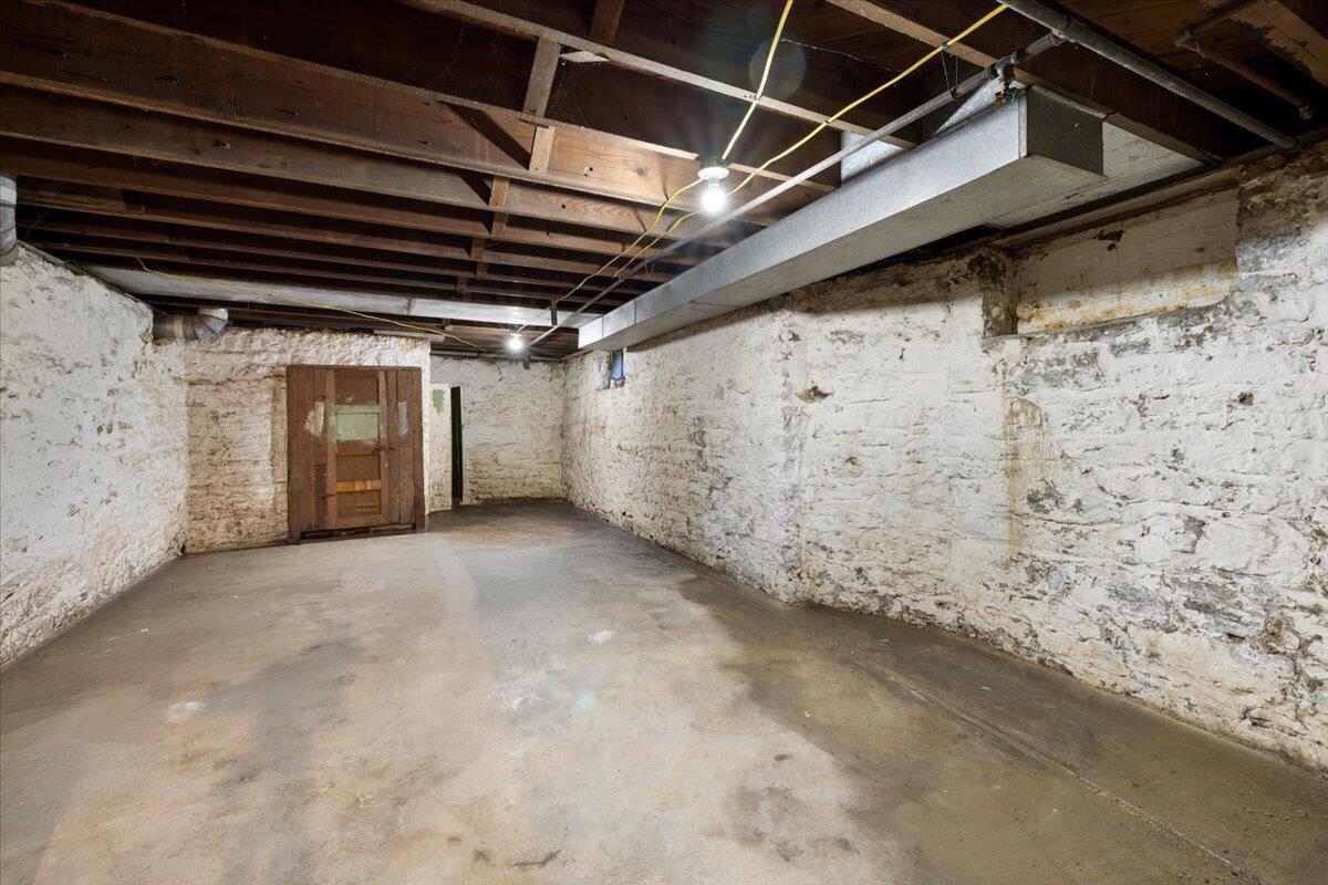 218 Forrest Avenue Springfield, OH 45505 - Photo 52 of 67