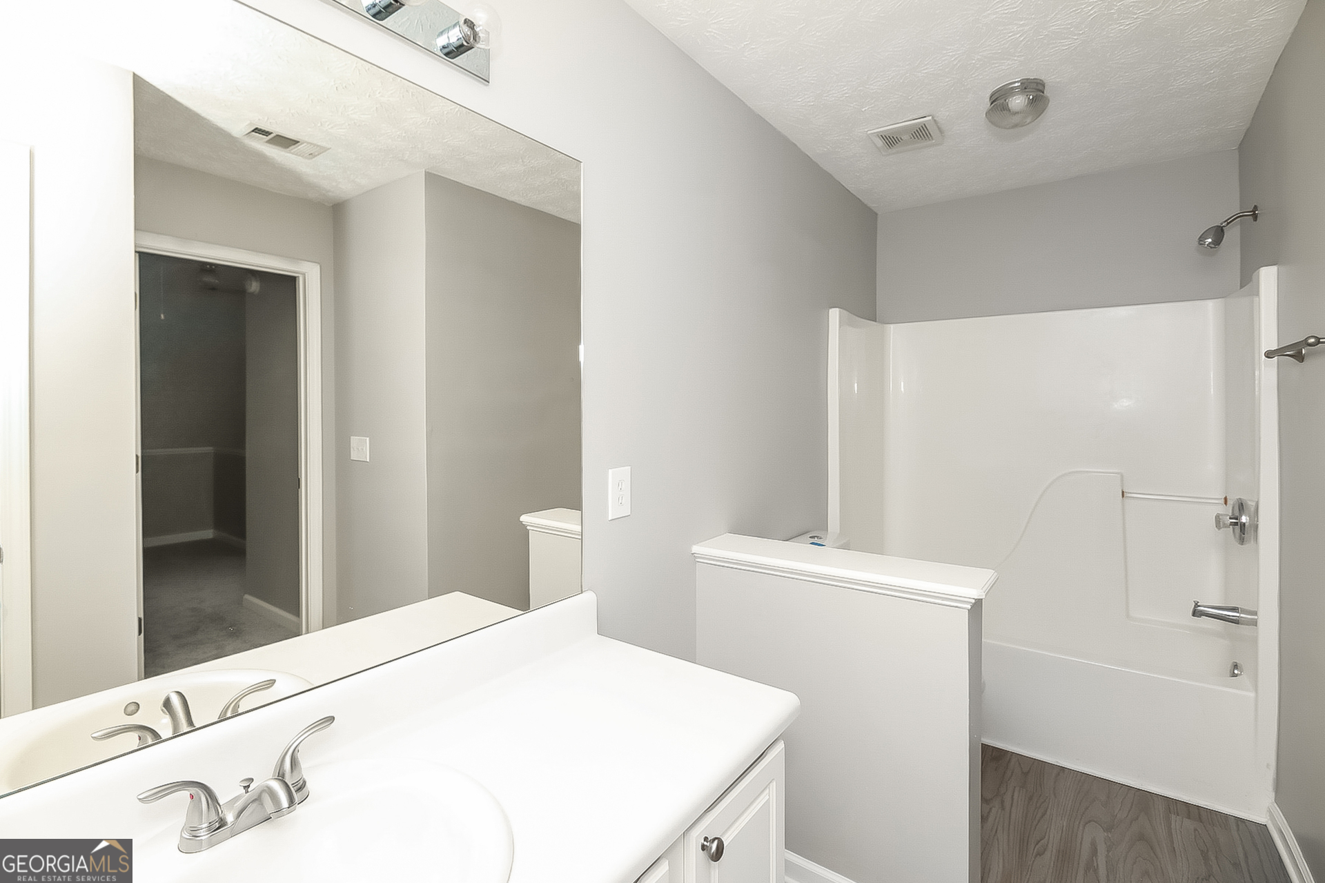 4627 Legacy Square Atlanta, GA 30349 - Photo 11 of 17