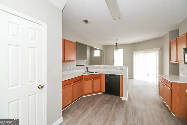 $2,245 | 4627 Legacy Square, Atlanta, GA 30349