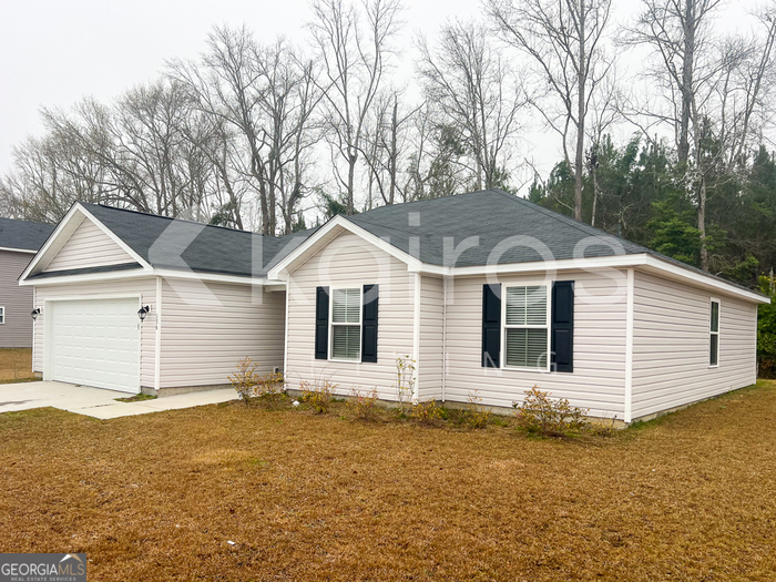 136 Western Red Cedar Drive Springfield, GA 31329 - Photo 2 of 26