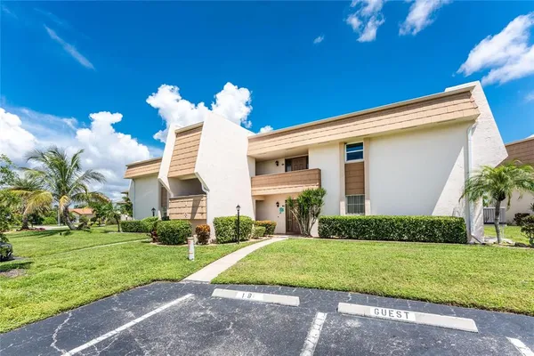 $210,000 | 1080 Bal Harbor Boulevard, Unit 1A, Punta Gorda, FL 33950