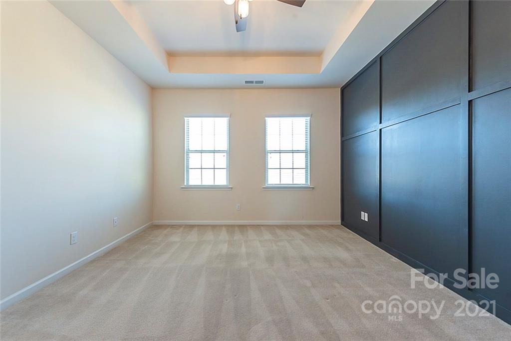 541 Dulaney Drive Fort Mill, SC 29708 - Photo 10 of 16 an empty room with windows and closet