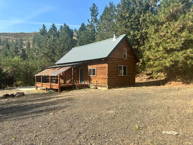 $1,000,000 | 1420 Goodrich Creek Road, Council, ID 83612