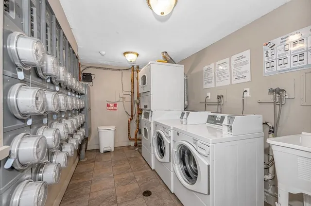 $359,000 | 7 Greenbriar Drive, Unit 304, North Reading, MA 01864