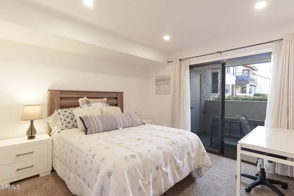 $3,500 | 2375 Martinique Lane, Oxnard, CA 93035