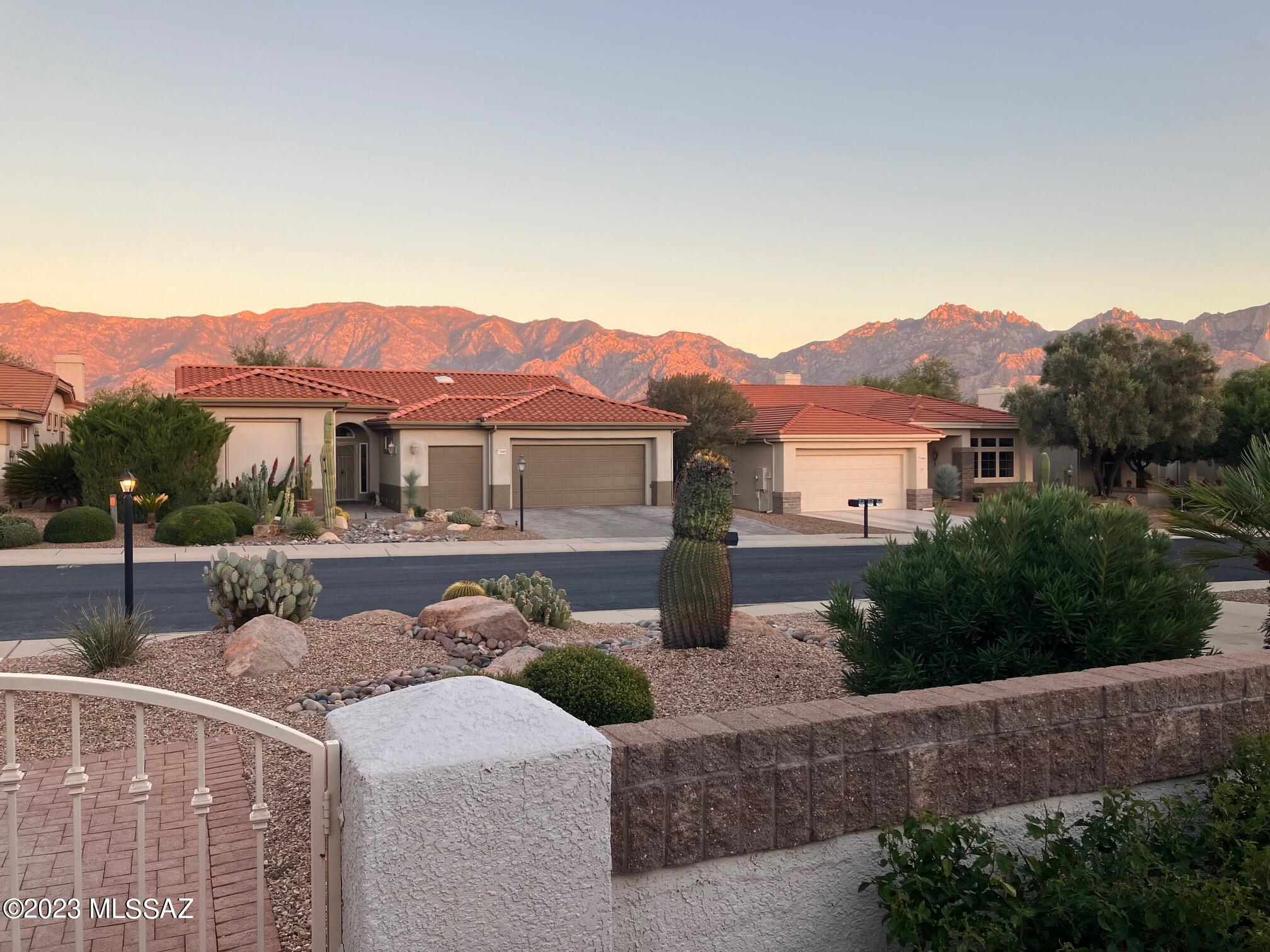 13611 North Pima Spring Way Oro Valley, AZ 85755 - Photo 13 of 49