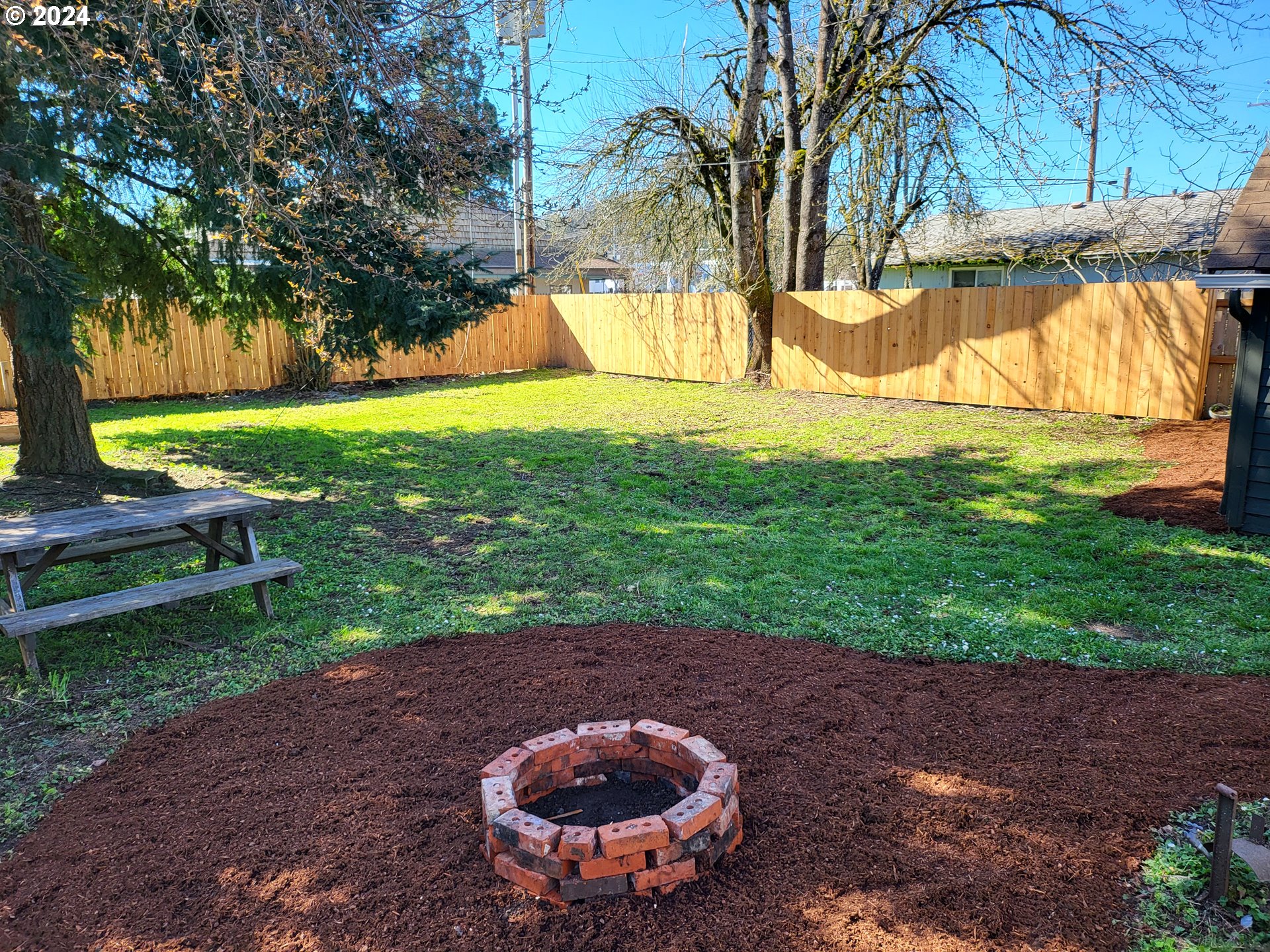 1029 A Street Springfield, OR 97477 - Photo 24 of 27 a view of outdoor space with garden