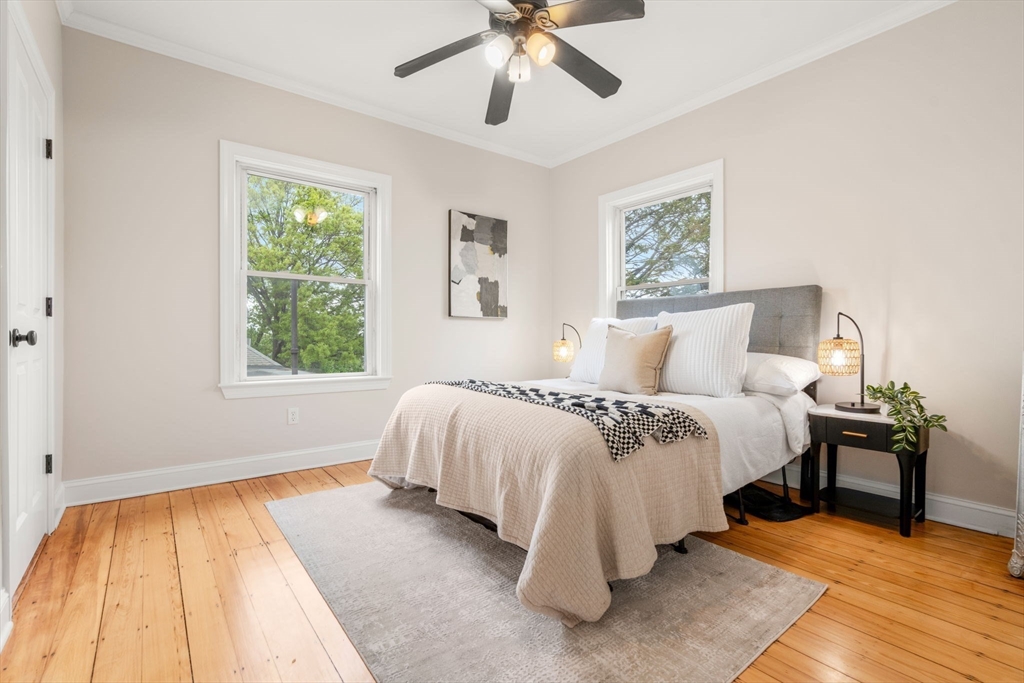 14 Linden Street, Unit 7 Brookline, MA 02445 - Photo 4 of 24