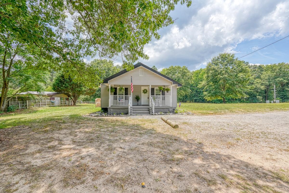 1210 Old Buncombe Road Union, SC 29379 - Photo 2 of 22 Gallery Image 2