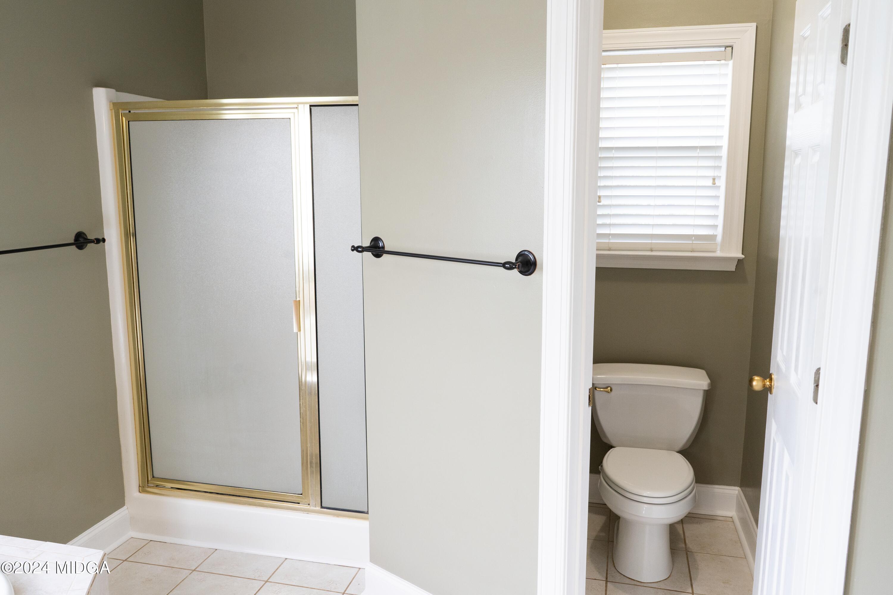 4104 Sardis Church Road Macon, GA 31216 - Photo 24 of 38 Main bathroom 3
