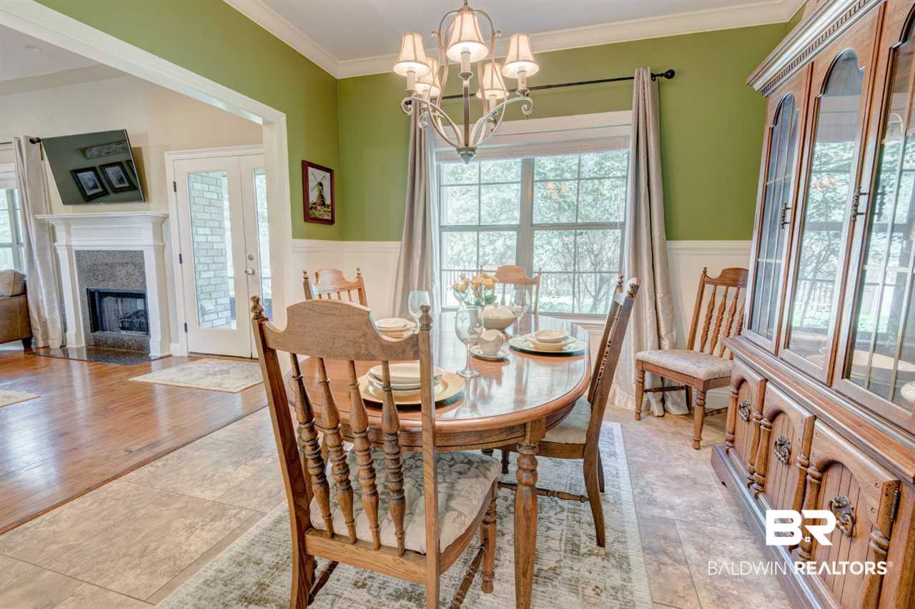 325 J J Michael Street Fairhope, AL 36532 - Photo 10 of 25 Dining Room