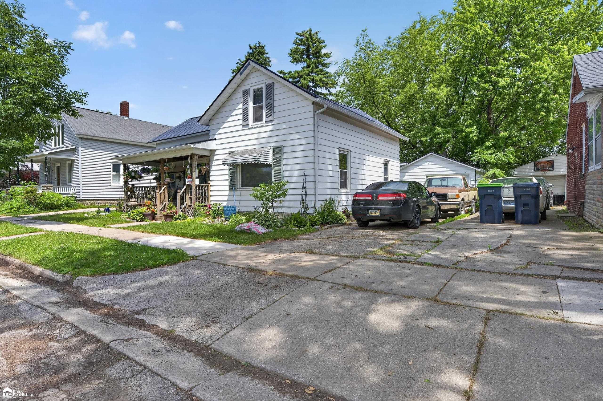 1409 Stanton Street Bay City, MI 48708 - Photo 25 of 34