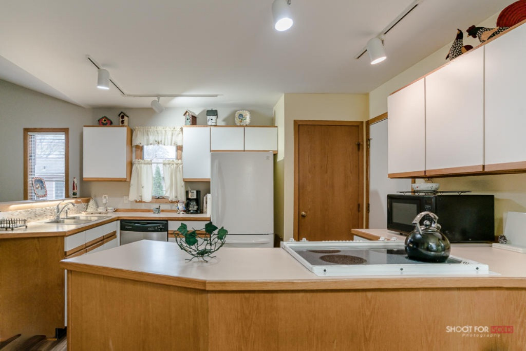 1 Summit Street, Unit 1 Spring Lake, MI 49456 - Photo 10 of 21 1Summit02Lores