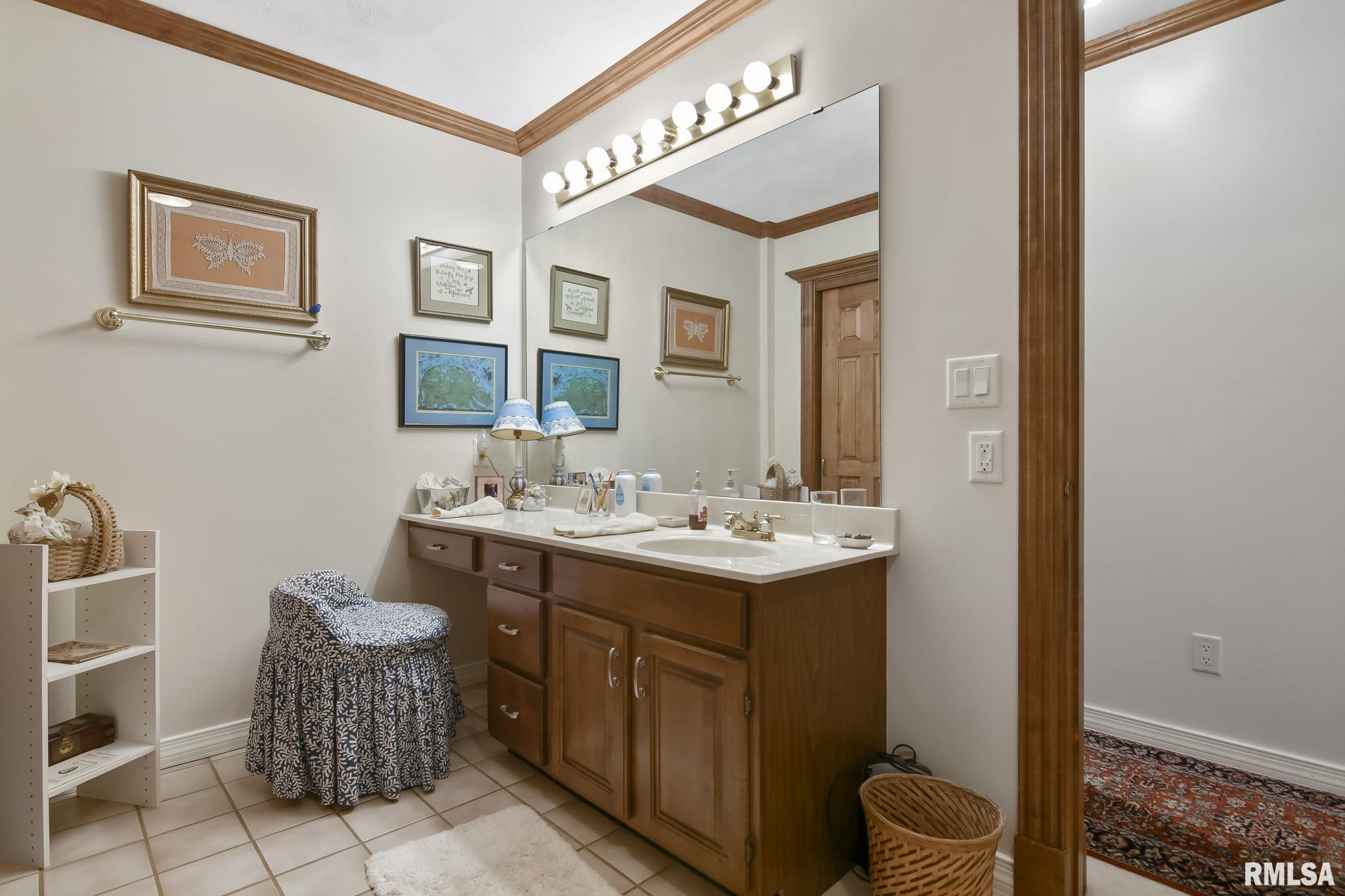 100 Timberridge Drive Springfield, IL 62702 - Photo 36 of 48