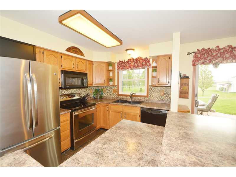 22535 Hamilton Boone County Road Sheridan, IN 46069 - Photo 8 of 24 Gallery Image 8