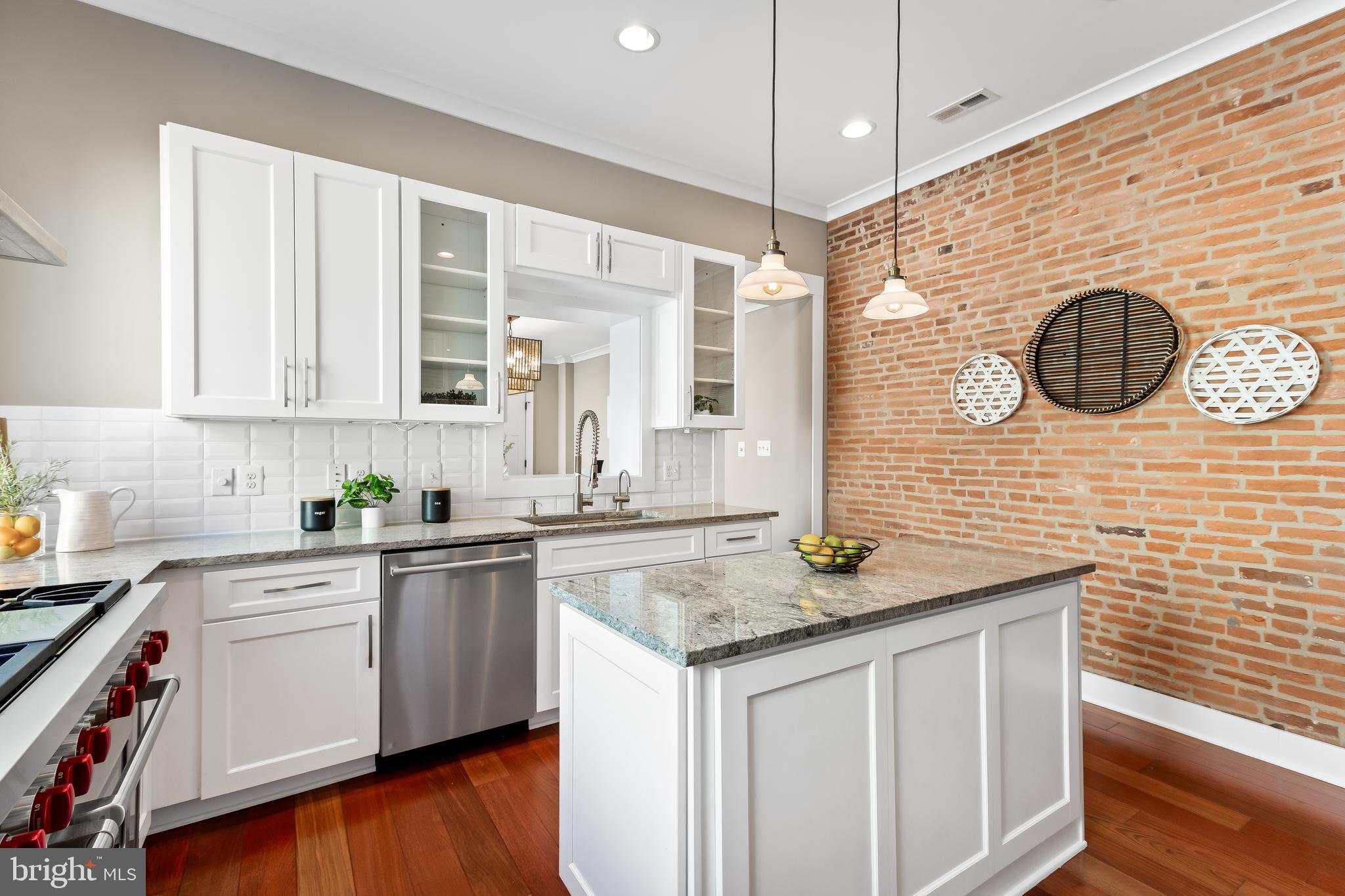 1419 Riverside Avenue Baltimore, MD 21230 - Photo 11 of 60 Gourmet Kitchen