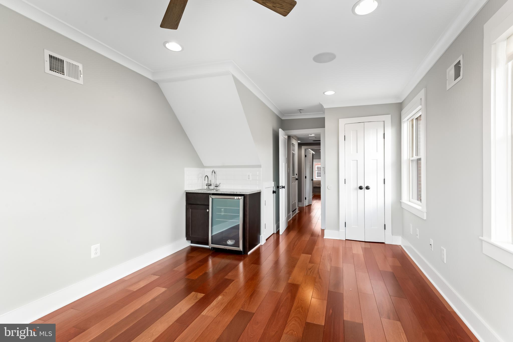 1419 Riverside Avenue Baltimore, MD 21230 - Photo 28 of 60