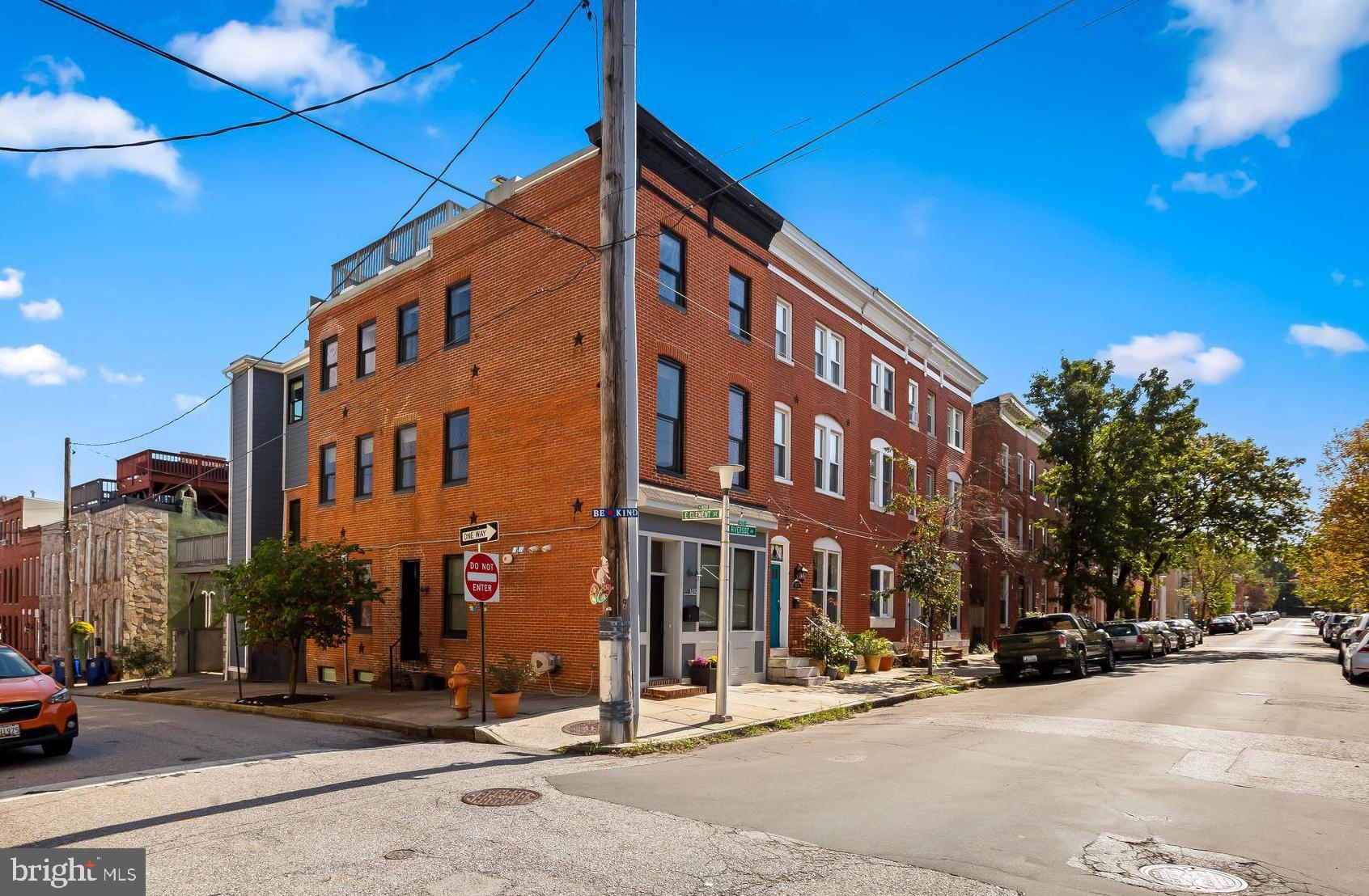 1419 Riverside Avenue Baltimore, MD 21230 - Photo 3 of 60