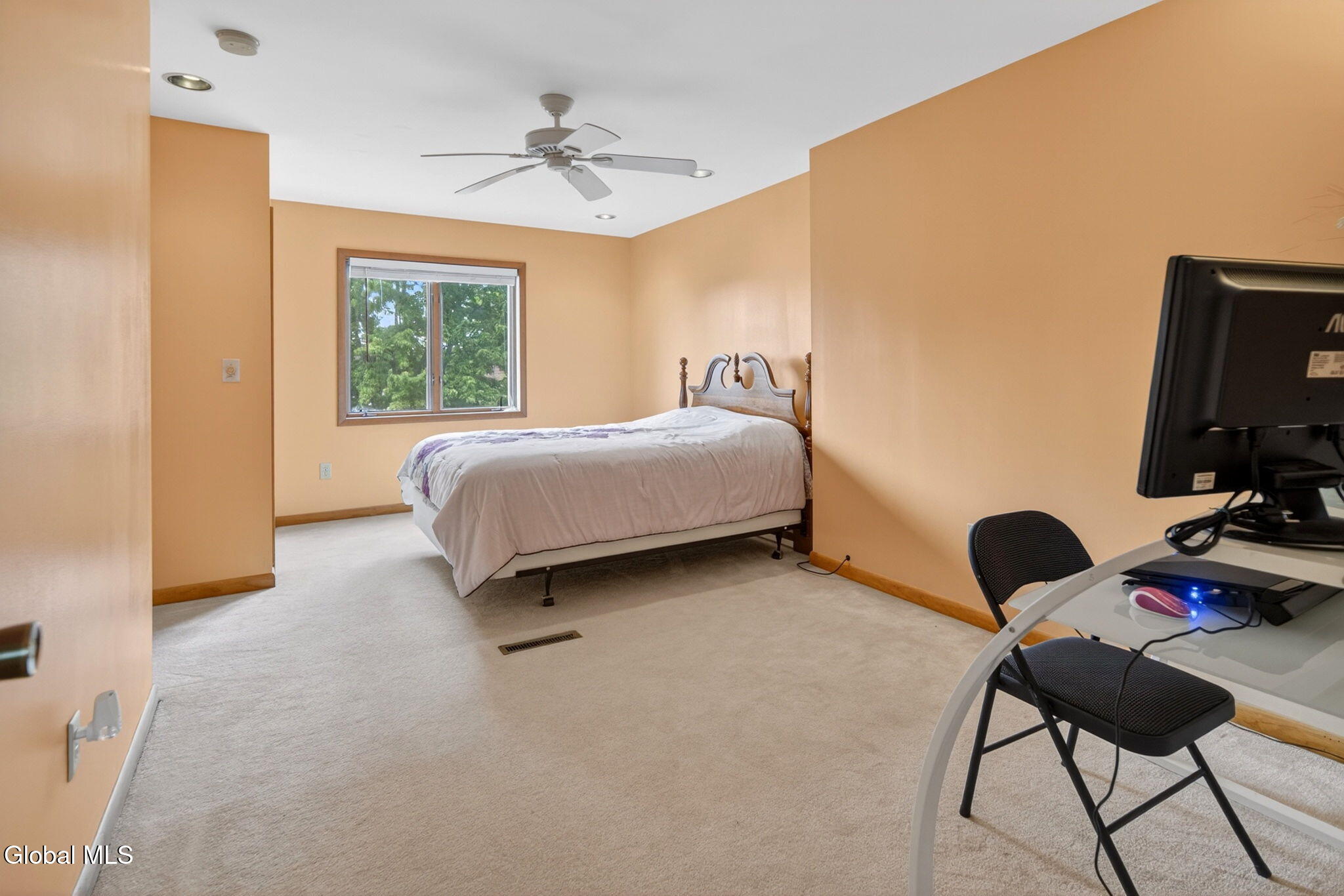23 Rolling Hills Road Colonie, NY 12309 - Photo 20 of 27 Interior 17