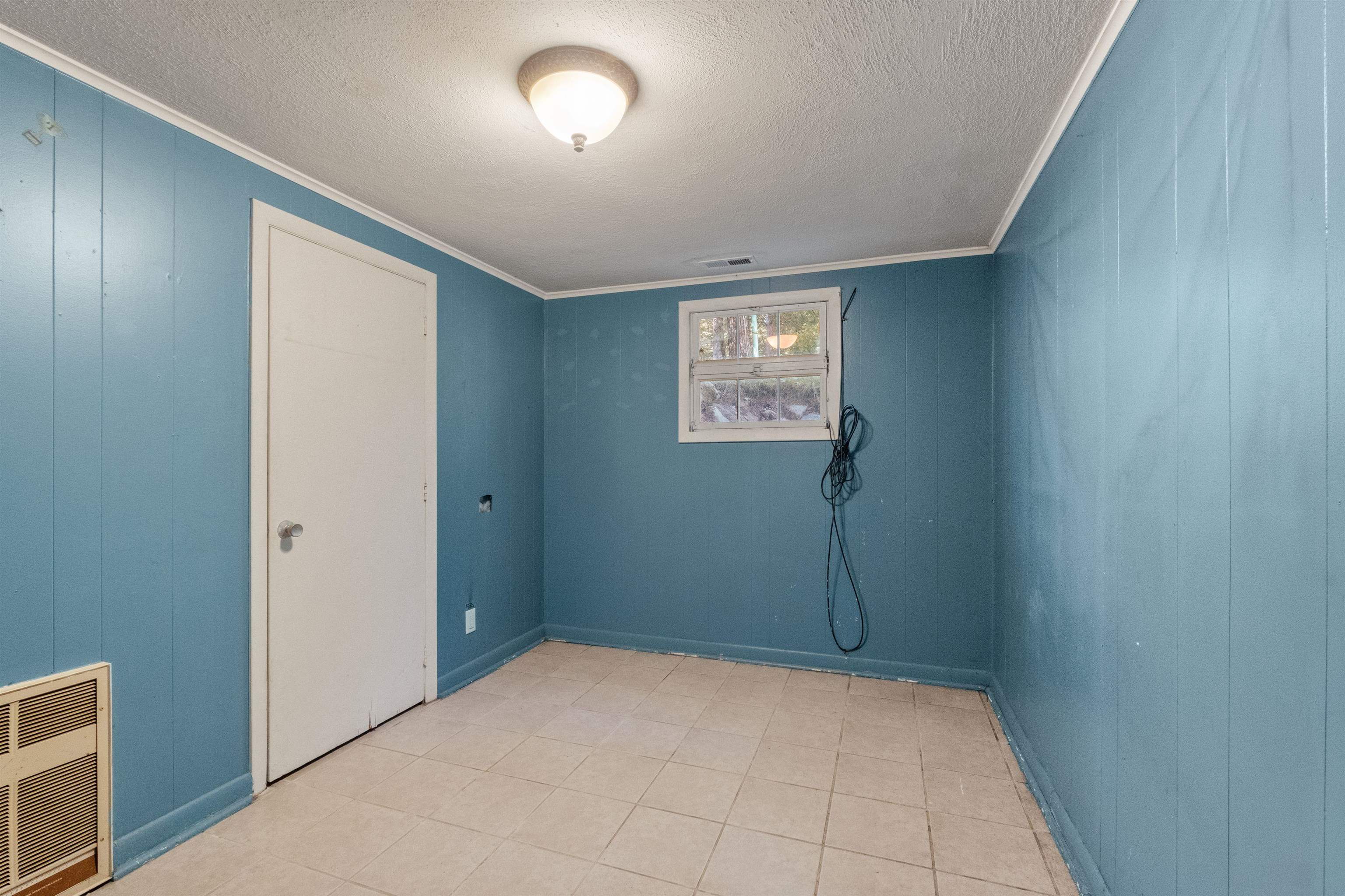 6 Circle Drive Barnstead, NH 03225 - Photo 34 of 56