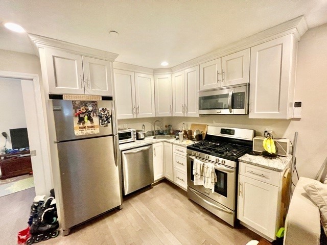 3 Stillman Place, Unit 3 Boston, MA 02113 - Photo 4 of 17
