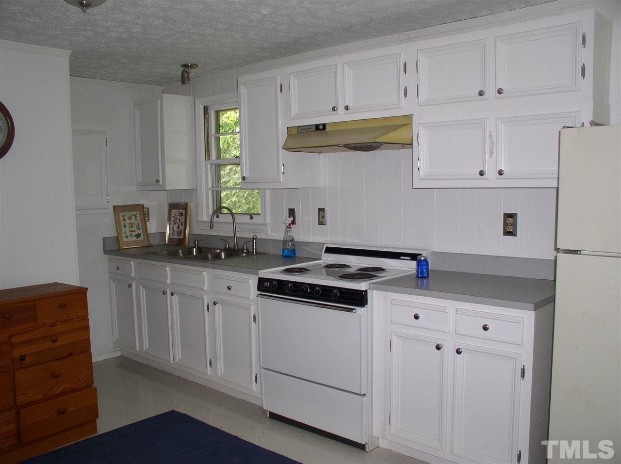 259 Moody Road Henderson, NC 27537 - Photo 4 of 23 Gallery Image 4