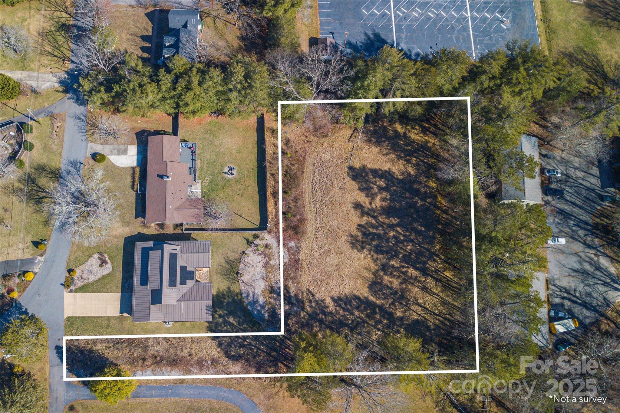 22 Willowbrook Road Asheville, NC 28805 - Photo 1 of 10