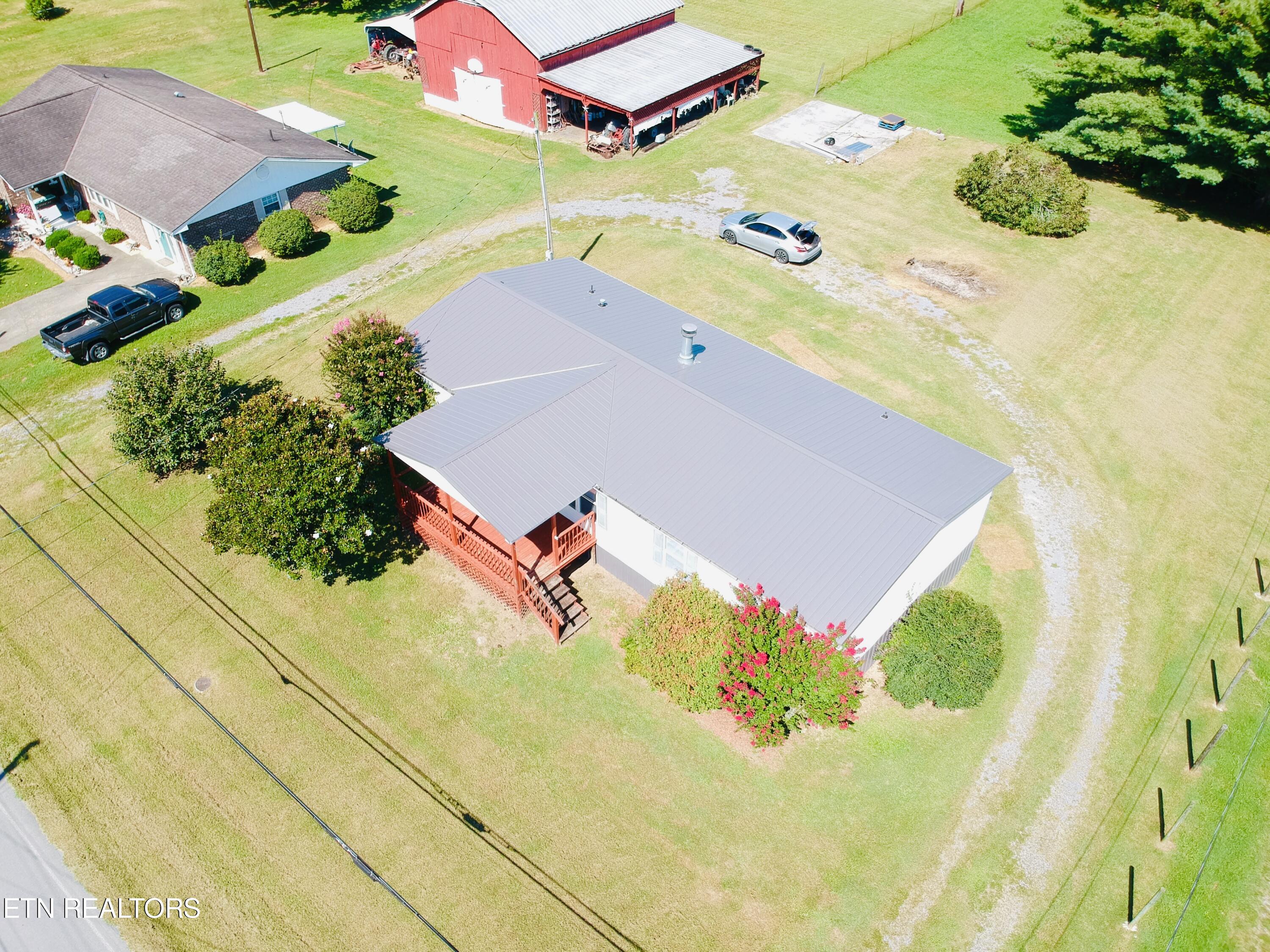 357 Bristol Road Harrogate, TN 37752 - Photo 20 of 49 DJI_0813