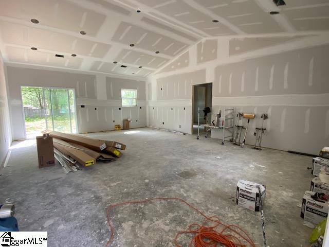 33 Ridge Court Williamston, SC 29697 - Photo 3 of 13 Gallery Image 3