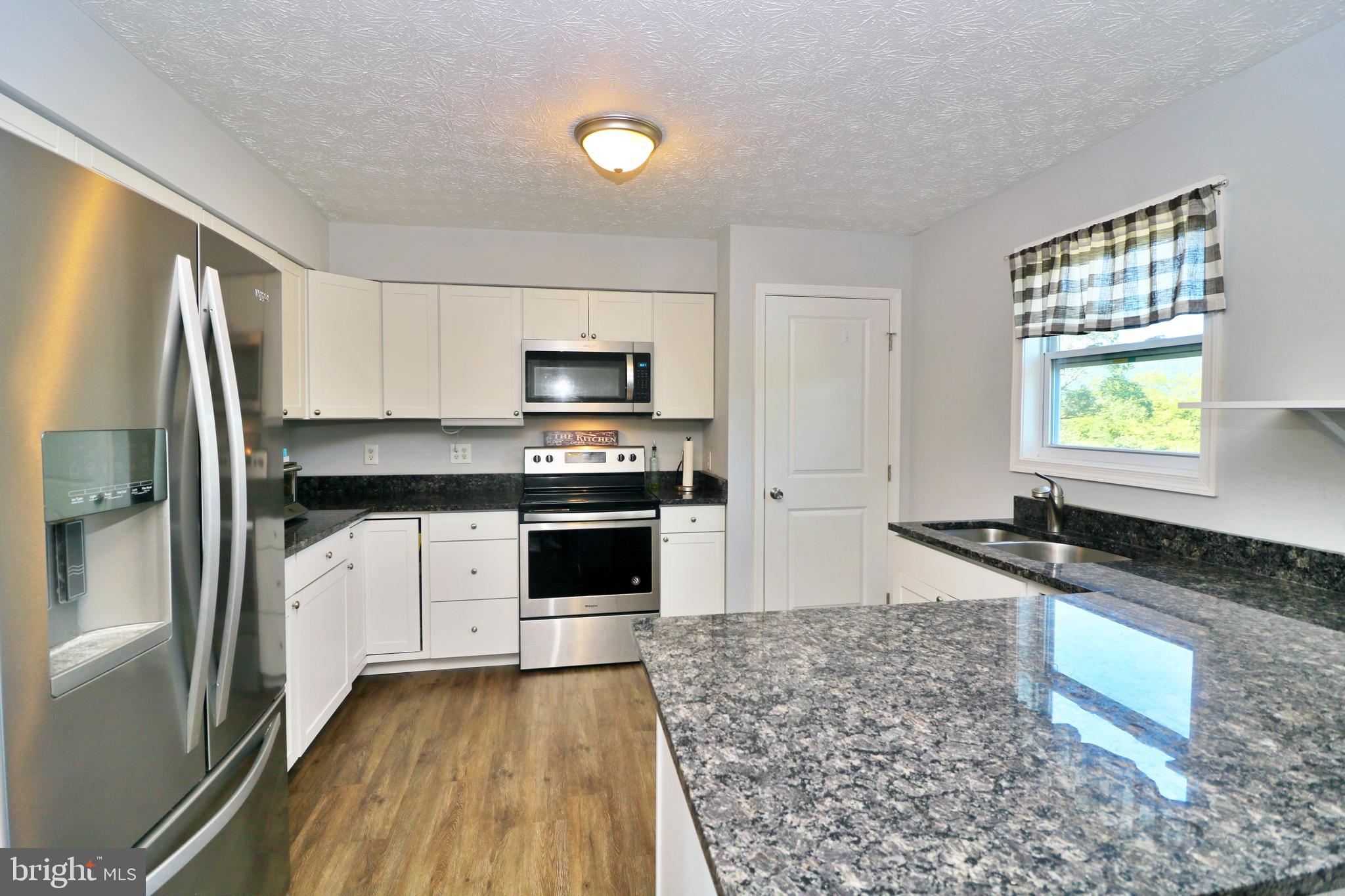 1329 Reunion Corner Road Gerrardstown, WV 25420 - Photo 11 of 37 Kitchen