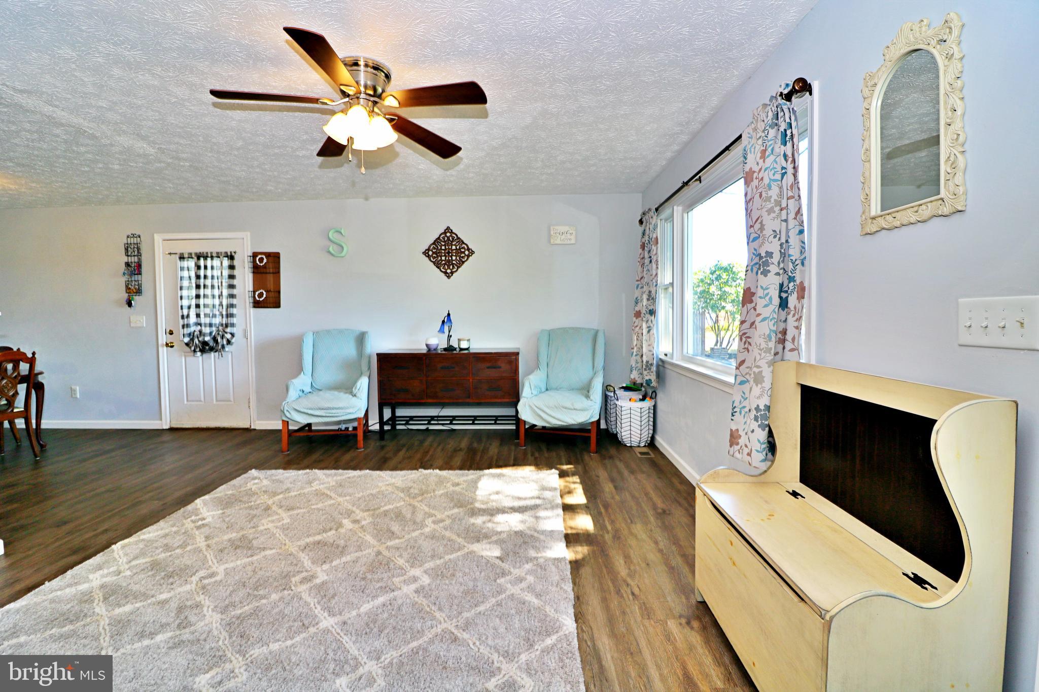 1329 Reunion Corner Road Gerrardstown, WV 25420 - Photo 6 of 37 Family Room