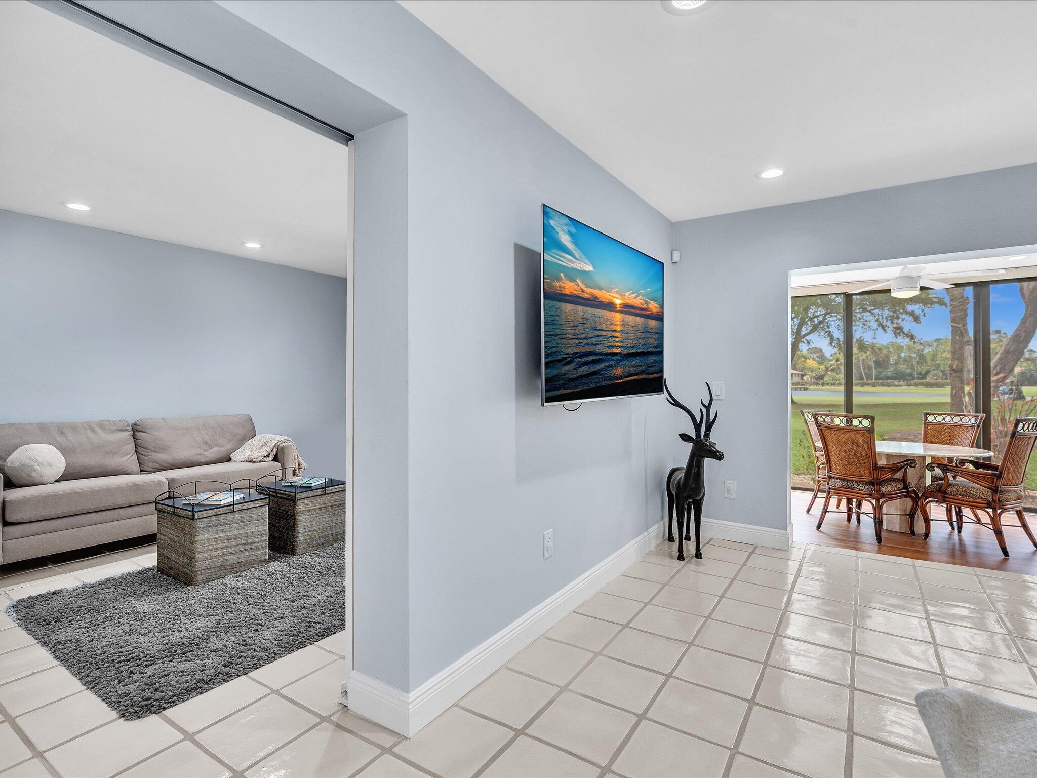 8410 Casa Del Lago, Unit 20A Boca Raton, FL 33433 - Photo 38 of 53 35-FPP0645