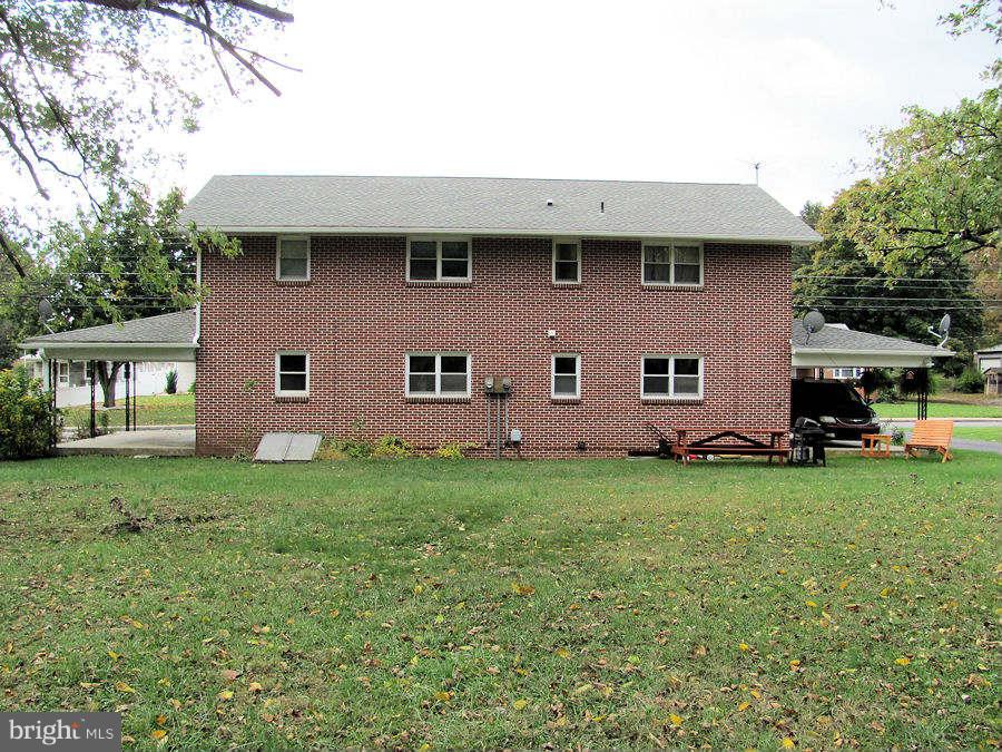 319 Roxbury Road Shippensburg, PA 17257 - Photo 15 of 17 Exterior (Rear)