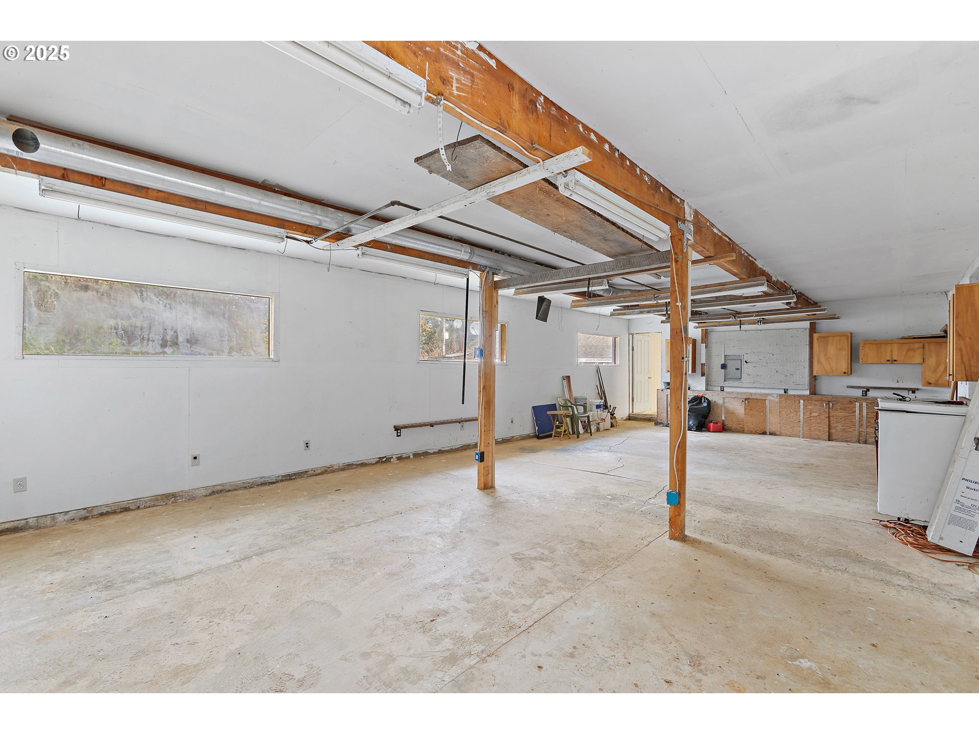 1782 Cole Road South Salem, OR 97306 - Photo 22 of 43 a view of empty room