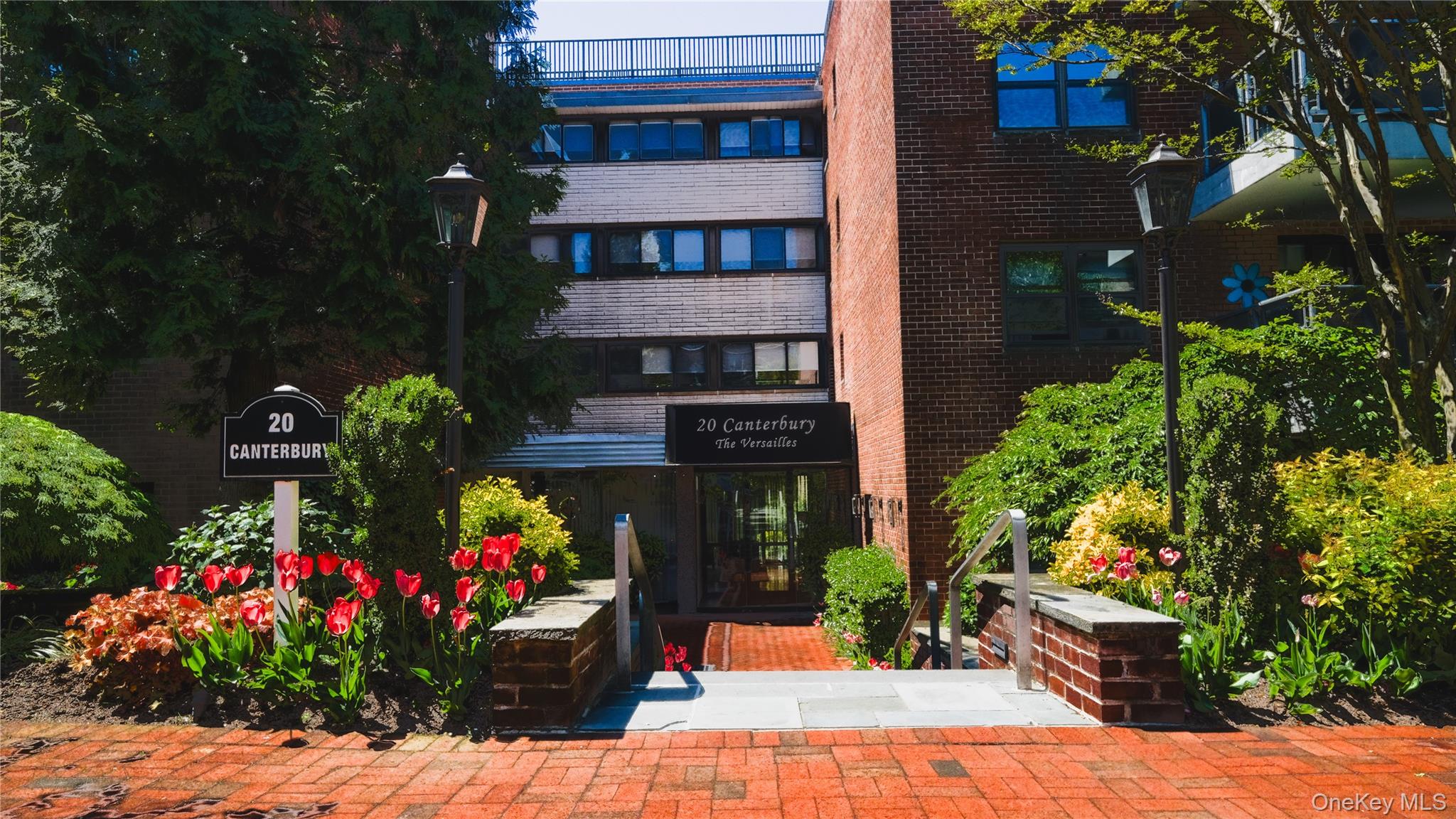 20 Canterbury Road, Unit 1P Great Neck, NY 11021 - Photo 1 of 28 Welcome Home