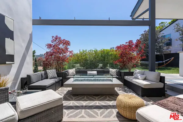 $17,000 | 3437 Troy Drive, Los Angeles, CA 90068