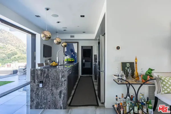 $17,000 | 3437 Troy Drive, Los Angeles, CA 90068