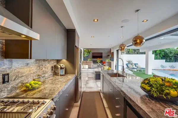 $17,000 | 3437 Troy Drive, Los Angeles, CA 90068