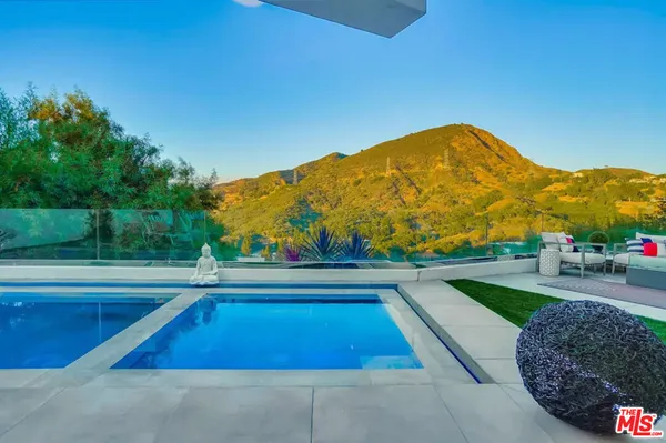 $17,000 | 3437 Troy Drive, Los Angeles, CA 90068