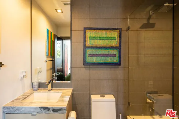 $17,000 | 3437 Troy Drive, Los Angeles, CA 90068