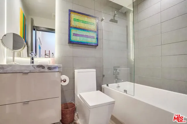 $17,000 | 3437 Troy Drive, Los Angeles, CA 90068