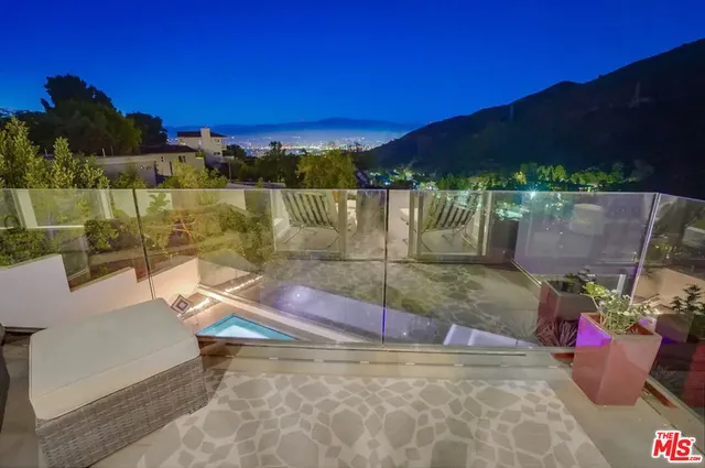 $17,000 | 3437 Troy Drive, Los Angeles, CA 90068