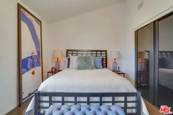 $17,000 | 3437 Troy Drive, Los Angeles, CA 90068