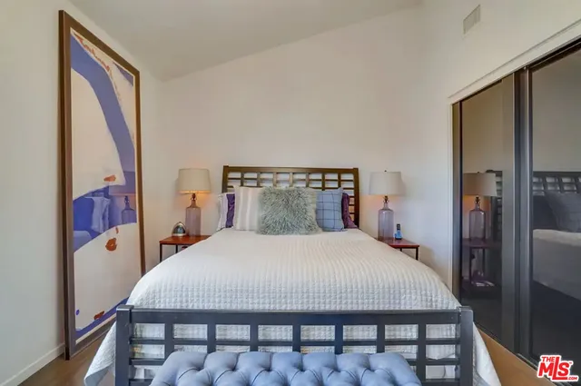 $17,000 | 3437 Troy Drive, Los Angeles, CA 90068