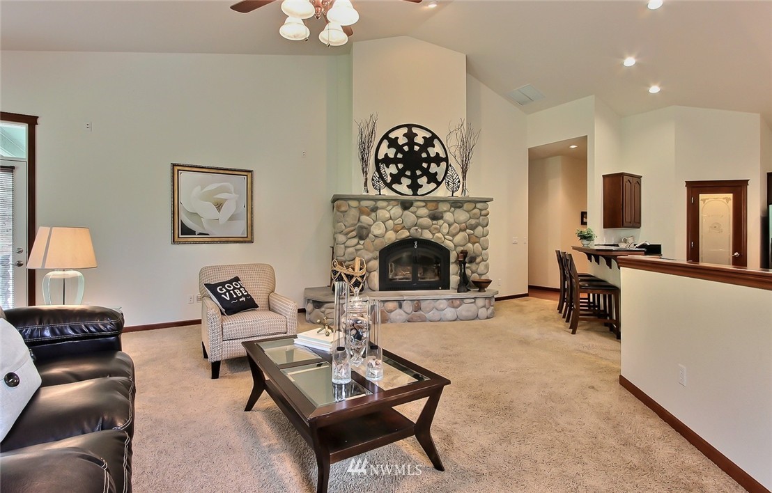 7735 Johnson Point Road Northeast Olympia, WA 98516 - Photo 11 of 20 Gallery Image 11
